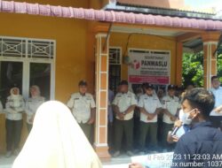 Forum Pemuda Peduli Padang Lawas Utara ( FPP PALUTA ). Melakukan Aksi Di Depan Kantor PANWASLU Dan BAWASLU Kecematan Padang Bolak