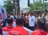 Polrestabes Medan mengawal aksi demo massa dari DPD Limbung Informasi Rakyat (Lira) Kabupaten Simalungun, di Kantor Kanwil ATR/BTN Sumut Jalan Brigjen Katamso Medan, Rabu (2/8/2023). Aksi massa itu berjalan aman dan kondusif.